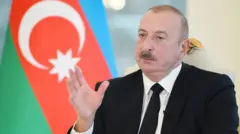 İlham Əliyev Qarabağda yaşamaq istəyənlər haqqında danışıb və deyib ki, ora bağ evi yeri deyil, yaşamaq istəyənlər üçündür.
