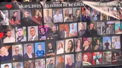 Fotografije žrtava tragedije u Kočanima na velikom transparentu 
