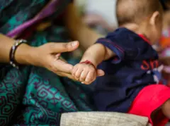 குழந்தை தத்து சம்பவங்கள்