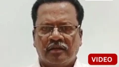 மதுரை, பேருந்து ஓட்டுரை செருப்பால் அடித்த அதிகாரி 