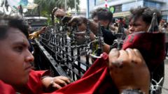 yang-menyakiti-kita-bukan-kawat-duri-tapi-kebijakan-yang-tidak-adil-apa-yang-sejauh-ini-diketahui-tentang-demo-di-kaltim