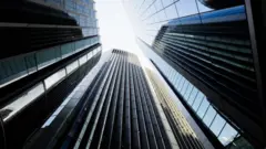 The world economy may fall into recession