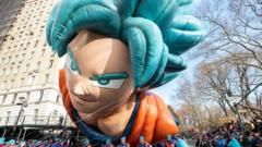 Un muñeco inflable de Dragon Ball.