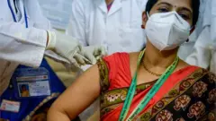 వ్యాక్సినేషన్