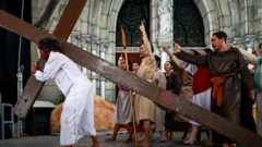 Dem dey act Passion of Christ