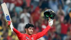 बुधवारी (9 एप्रिल) झालेल्या सामन्यामध्ये प्रभसिमरन सिंहबरोबर प्रियांश आर्या