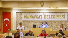 Manavgat Belediyesi'ne soruşturma: 6 kişi tutuklandı, CHP lideri Özel 'Bir takım bilgiler var, iç açıcı değil' dedi