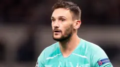 Hugo Lloris, umunyezamu nimero ya mbere wa Tottenham
