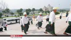 ဧပြီလဆန်း သမ္မတ ရွေးမယ်