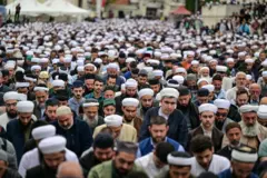 İsmailağa Cemaati'nin eski lideri Hasan Kılıç'ın 23 Nisan 2024'te İstanbul Fatih Camii'ndeki cenaze töreni 