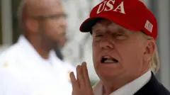 الرئيس الأمريكي السابق دونالد ترامب.