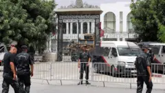 مبنى البرلمان.
