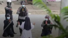 Monoksee fi loltoota