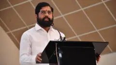 मुख्यमंत्री एकनाथ शिंदे, देवेंद्र फडणवीस, अजित पवार