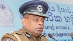 දේශබන්දු තෙන්නකෝන් පොලිස්පති ධූරයෙන් ඉවත් කිරීම සඳහා පරීක්ෂණ කමිටුවක් පත් කිරීමේ යෝජනාව පාර්ලිමේන්තුවේදී අද (අප්‍රෙල් 8 වැනිදා) ඡන්ද 151කින් සම්මත විය.