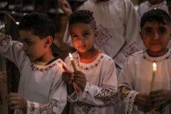 من الاحتفالات بعيد القيامة في دير سمعان الخرز في المقطم في مصر