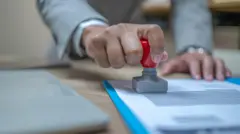 ఎస్సీ కుల ధ్రువీకరణ పత్రం రద్దు 