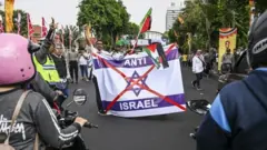 Demo boikot produk Israel