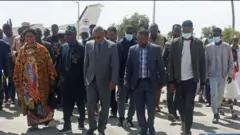 Obaasaanjoo fi jila saanii Maqaleetti