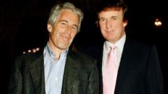 "Yo soy el único capaz de acabar con él": qué se sabe sobre los correos de Epstein en los que se menciona a Trump