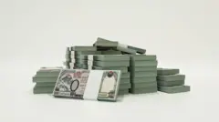 हजार रुपैयाँको नोटका बिटा