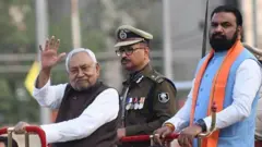 முதல்வர் நிதிஷ்-துணை முதல்வர் சாம்ராட் சவுத்ரி