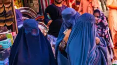 Afghan women