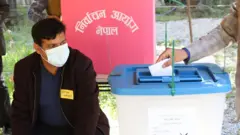 मतदान