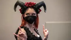 Une femme