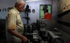 சிறு, குறு, நடுத்தர தொழில் நிறுவனங்கள், தொழிலாளர்கள் சந்திக்கும் சவால்கள்