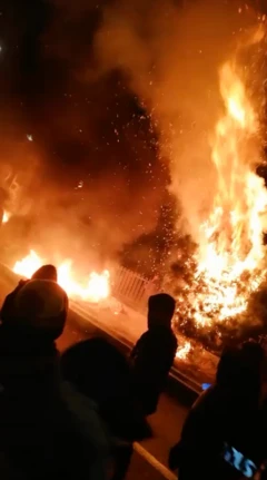 روایت شاهد عینی از نارمک تهران دی ۱۴۰۴: لیزر می‌انداختند و شلیک می‌کردند