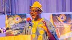 Gomina ipinlẹ Ọyọ, Onimọẹrọ Seyi Makinde.