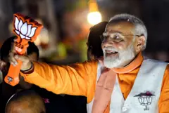 नरेंद्र मोदी 