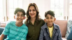 H1B விசா மற்றும் அமெரிக்க குடியுரிமை வாங்குவது மிகவும் சவாலாக உள்ளது.