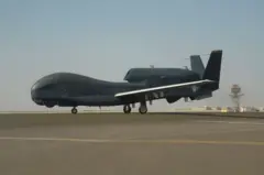 Avión no tripulado de vigilancia y reconocimiento RQ-4 Global Hawk.