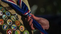 ኣርማ ስካውት