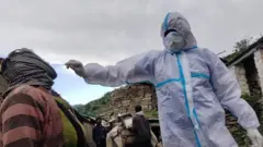 इराणी गाँव में पहुँची टीम
