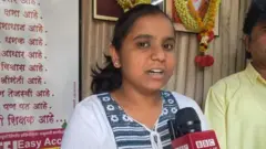 विद्यार्थिनी 