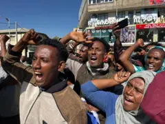 ኣብ ከተማታት እታ ክልል ዝተፈላለዩ ሰልፊታት ይካየዱ ኣለዉ