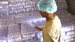 Ndị na-arụpụta mmiri 'pure water'