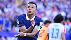Mbappe celebra