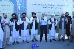 Бузиб, супириб ташланган ёдгорликни қайта қуриш маросимида Ўзбекистон расмийлари ҳам иштирок этган