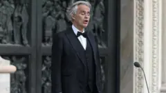 Milán