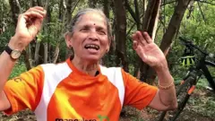 సైకిల్ బామ్మ