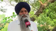 पाकिस्तान के पीएम के गांववाले