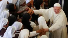 L'Eglise catholique enquête sur les deux cas de grossesse.