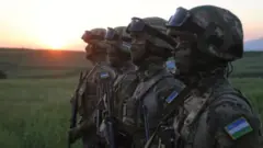 O'zbekiston harbiylari