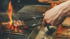 بار بی کیو