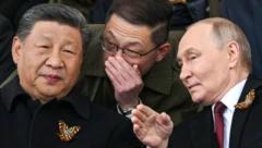 Shii Jinping fi Vilaadmiir Puutiin