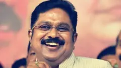 தினகரன்